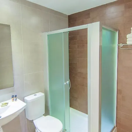 Atlantica Stavrolia Gardens 3* 아이아 나파